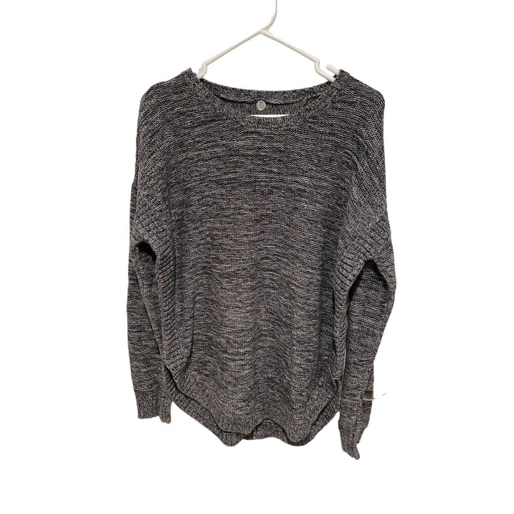 Margaret O’Leary gray crewneck sweater
